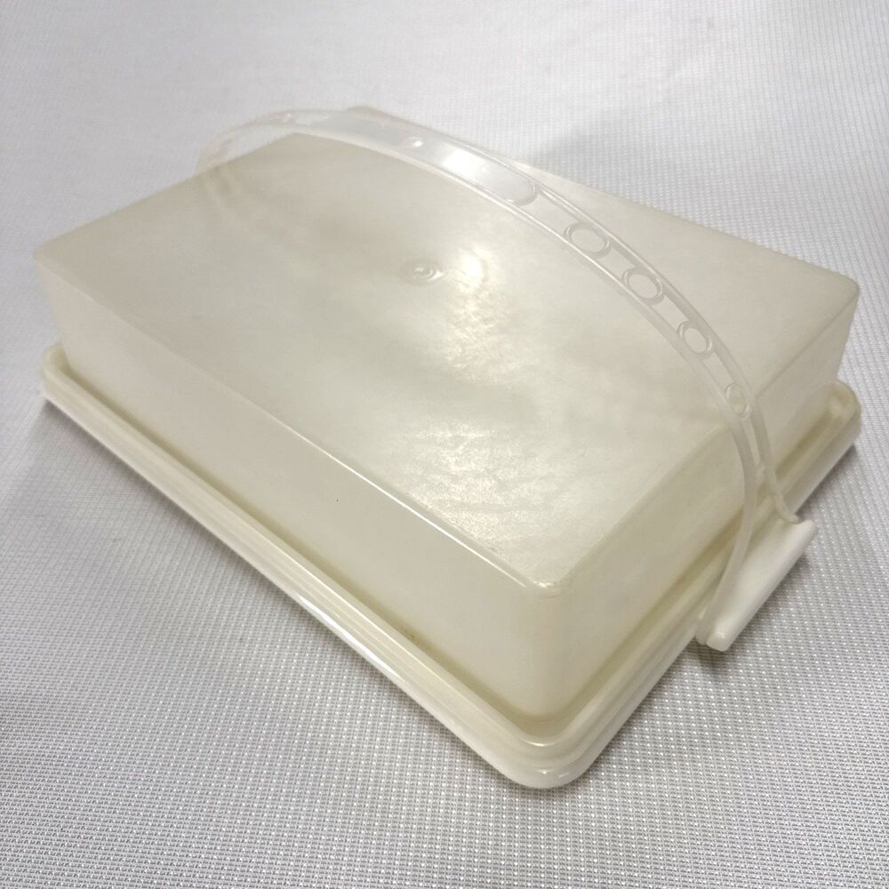 Vintage Tupperware Rectangular Large Sheet Cake Taker Carrier Beige w/Handle 622